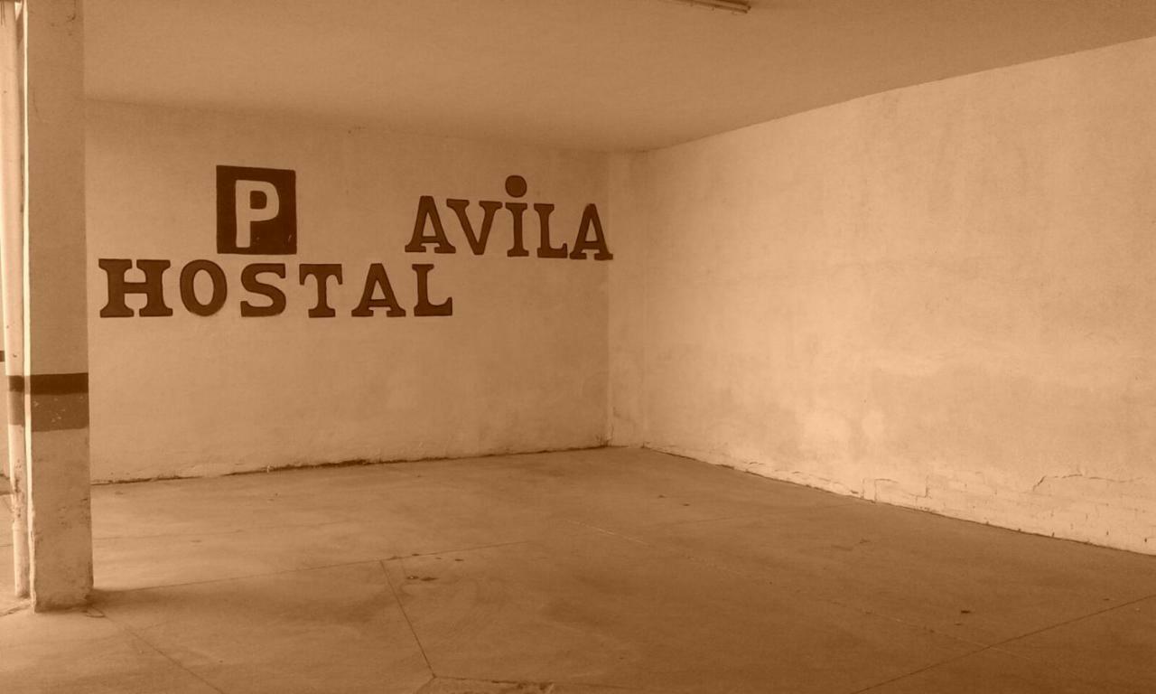 Hostal Avila โอคานญา ภายนอก รูปภาพ
