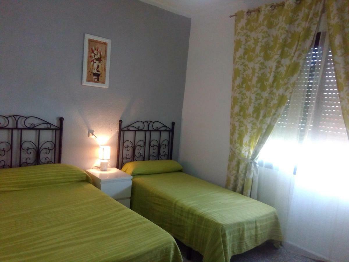 Hostal Avila โอคานญา ภายนอก รูปภาพ